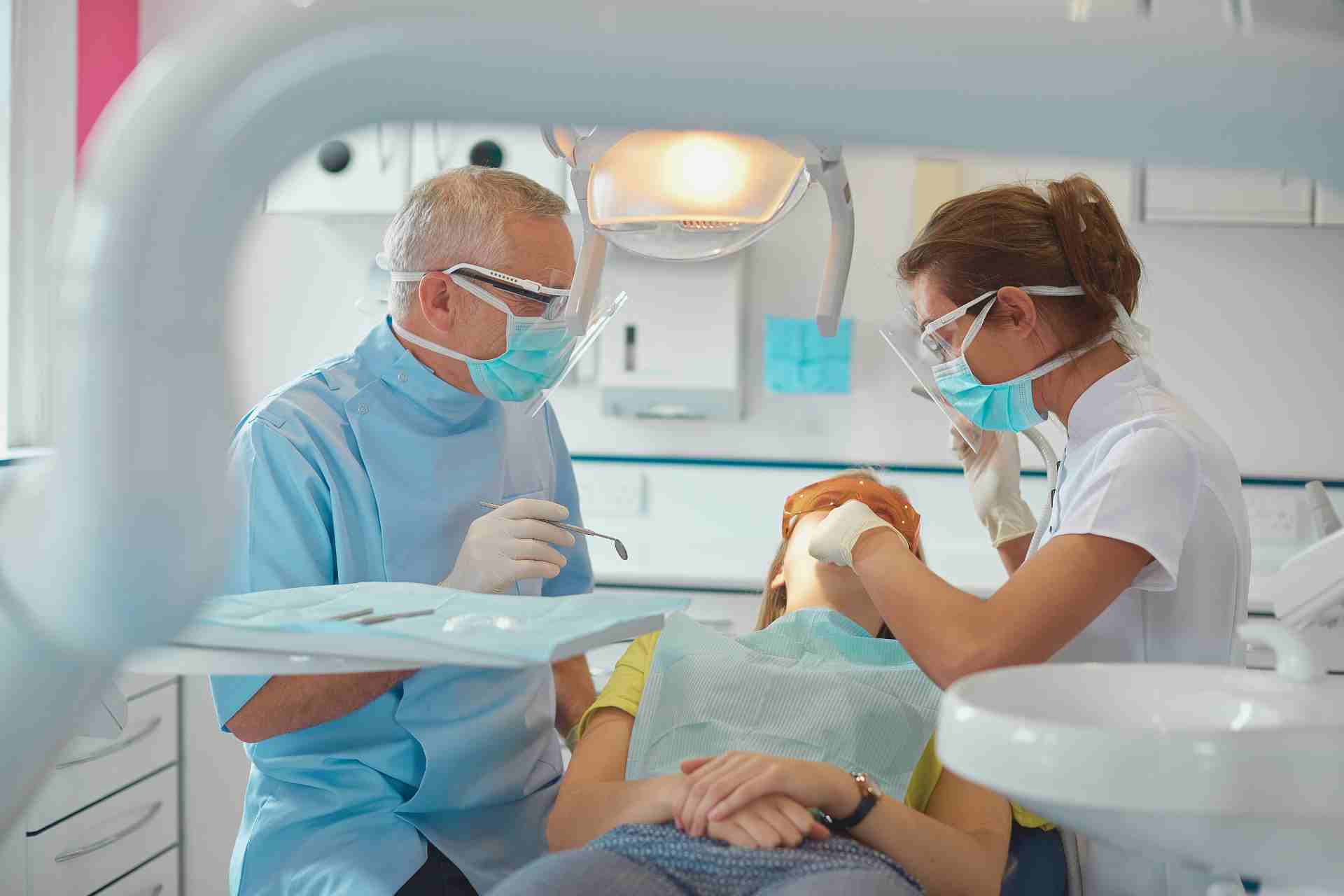 Dentist in Edmonton, KY